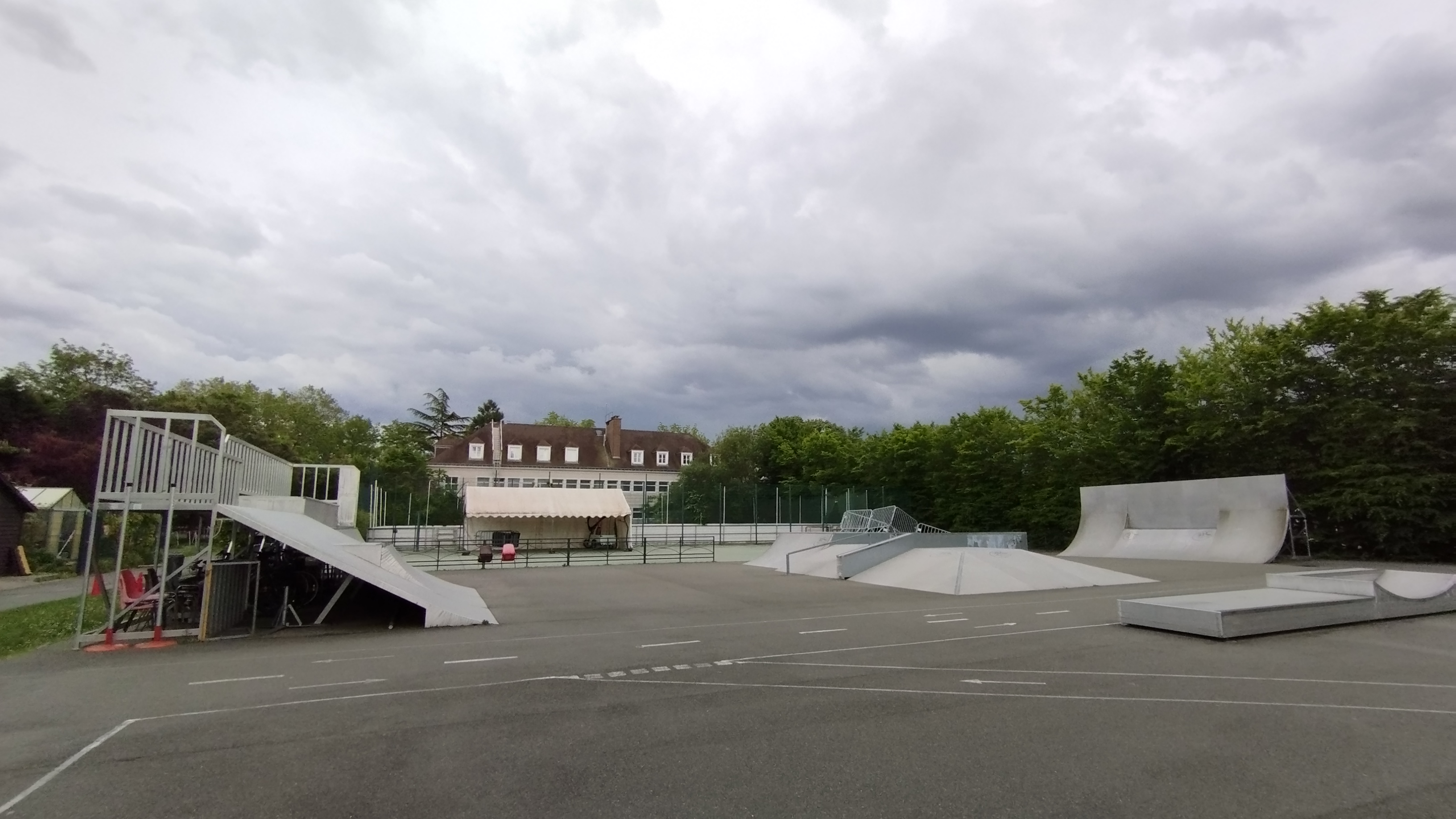 Puteaux skatepark